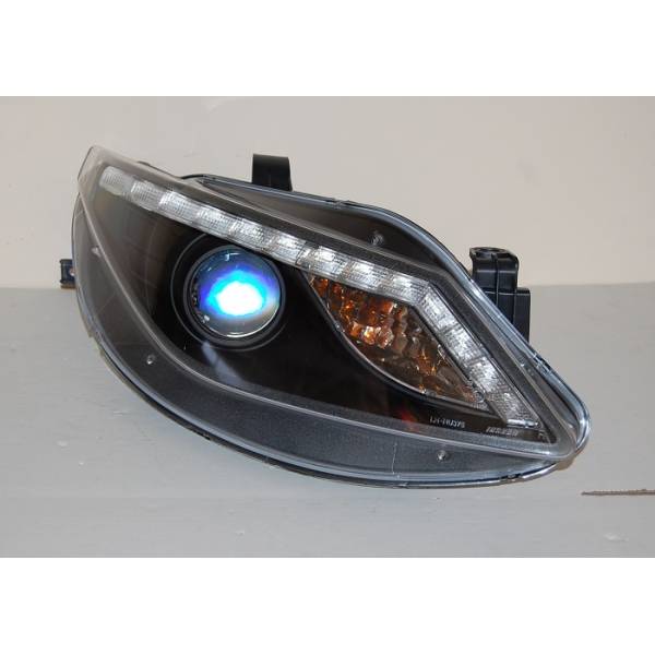 fanali-anteriori-day-light-seat-ibiza-09-luz-dia-black-interm-led.jpg