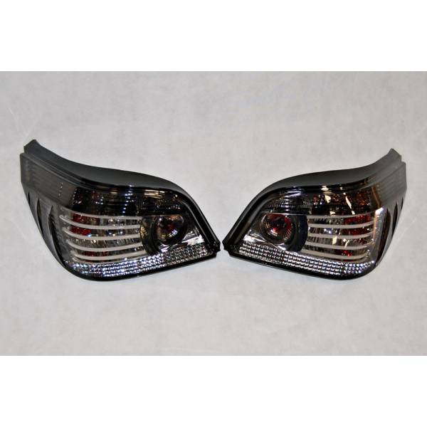 fanali-posteriori-bmw-e60-led-smoked.jpg