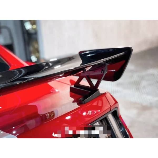 spoiler-ford-mustang-look-gt500-racing-1.jpg