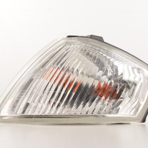 Parti di usura indicatore anteriore sinistro Mazda 323